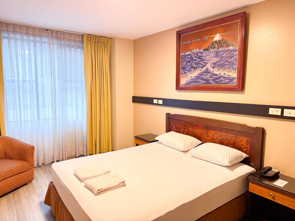 Gh Alexander Hotel جواياكيل المظهر الخارجي الصورة
