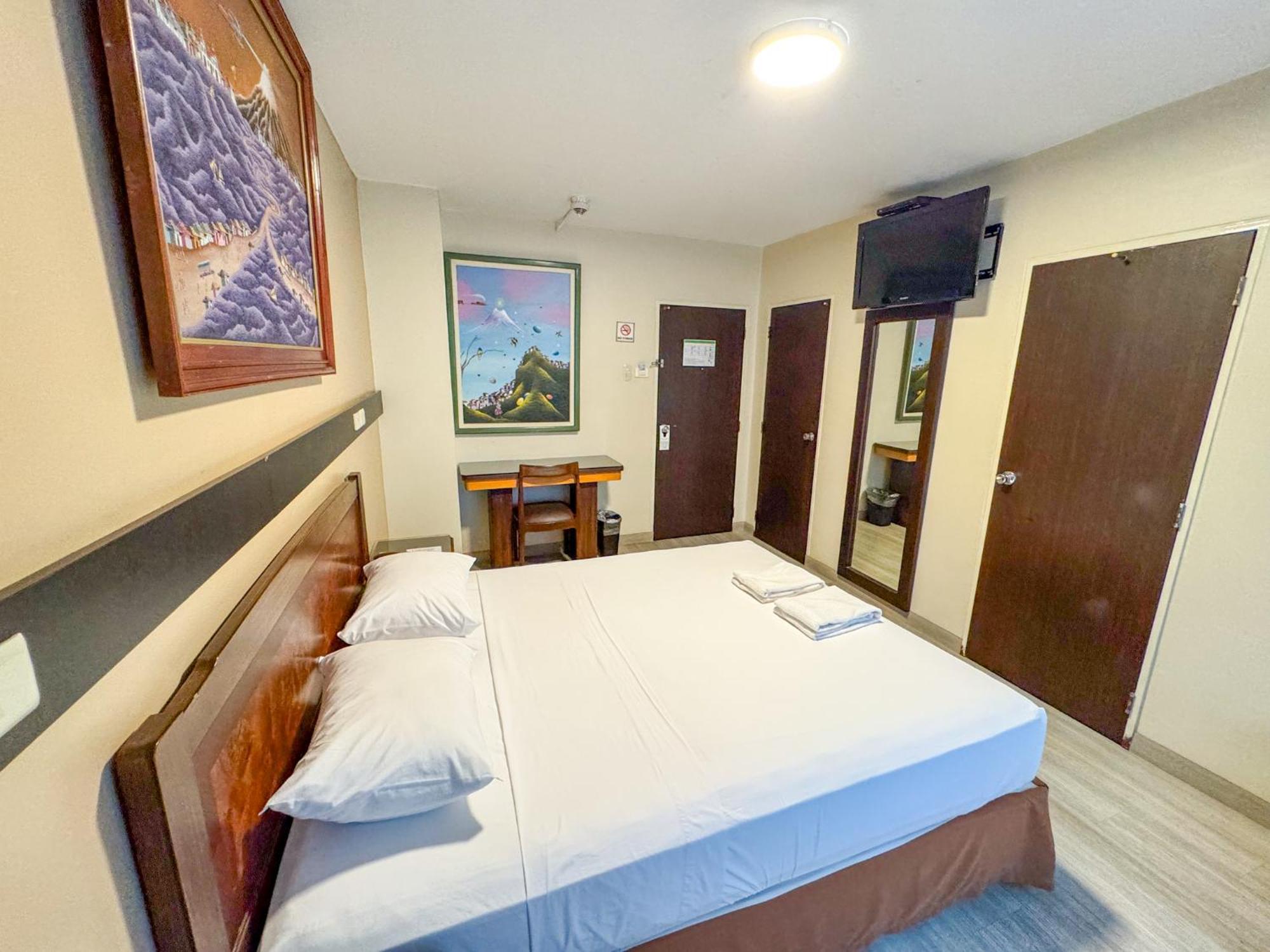 Gh Alexander Hotel جواياكيل المظهر الخارجي الصورة