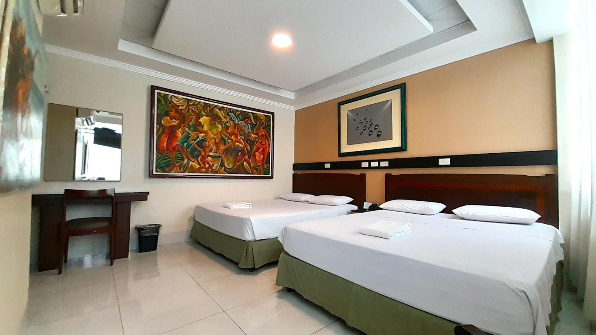 Gh Alexander Hotel جواياكيل المظهر الخارجي الصورة